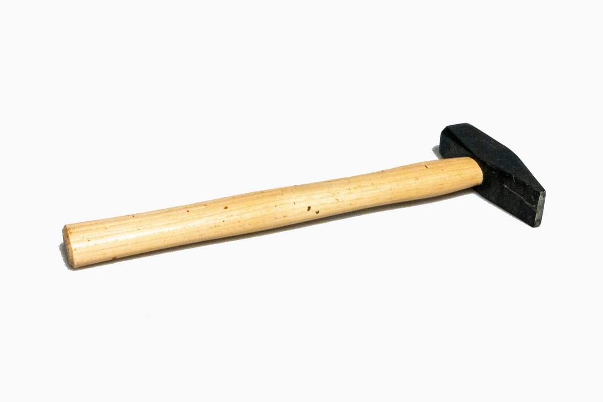 picture of the hammer with a handle